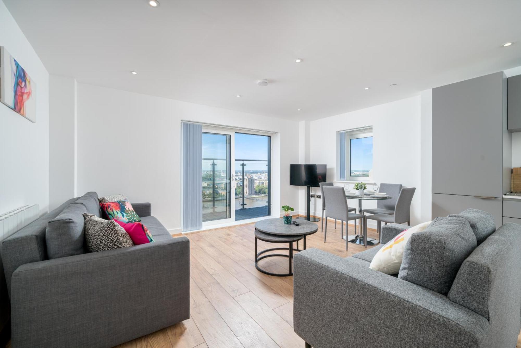 Skyvillion - London River Thames Top Floor Apartments By Woolwich Ferry, Mins To London Excel, O2 Arena , London City Airport With Parking Bagian luar foto