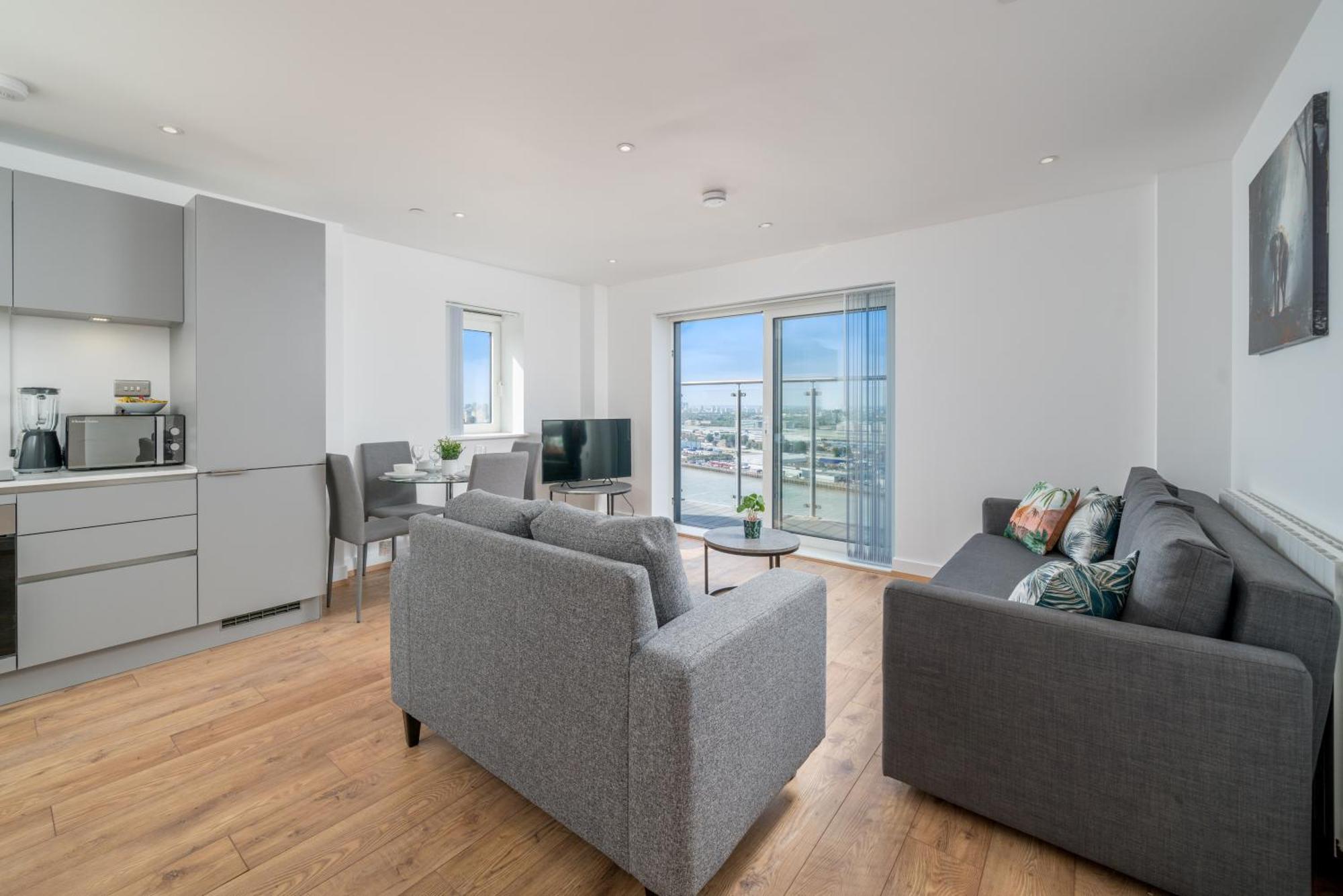 Skyvillion - London River Thames Top Floor Apartments By Woolwich Ferry, Mins To London Excel, O2 Arena , London City Airport With Parking Bagian luar foto