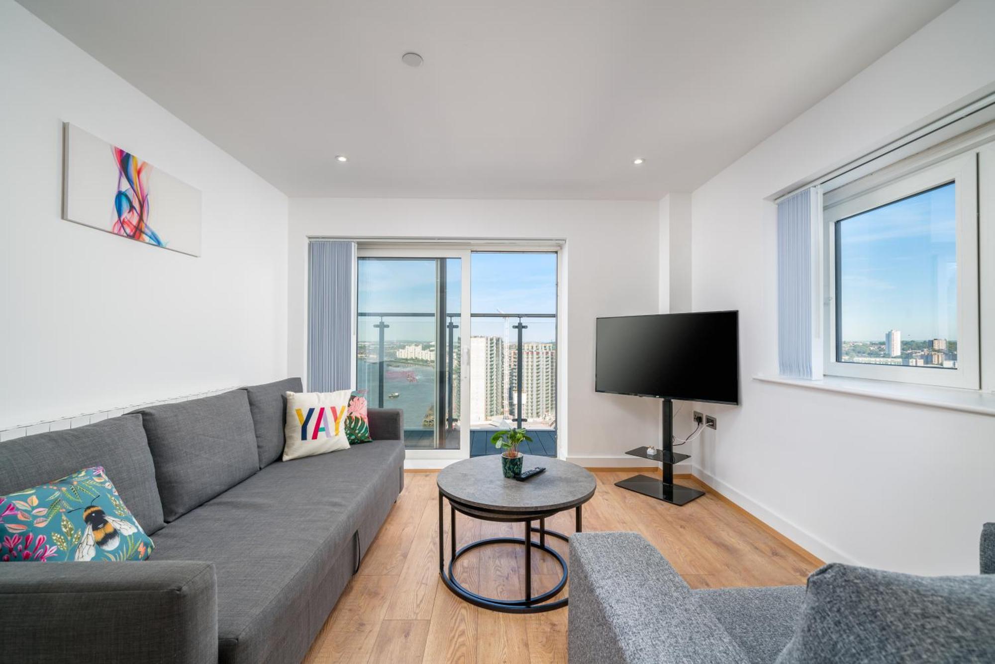 Skyvillion - London River Thames Top Floor Apartments By Woolwich Ferry, Mins To London Excel, O2 Arena , London City Airport With Parking Bagian luar foto